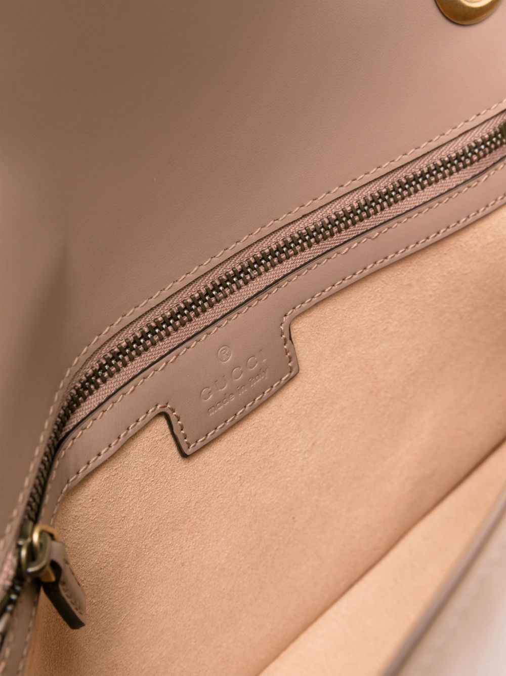 Gucci small GG Marmont shoulder bag