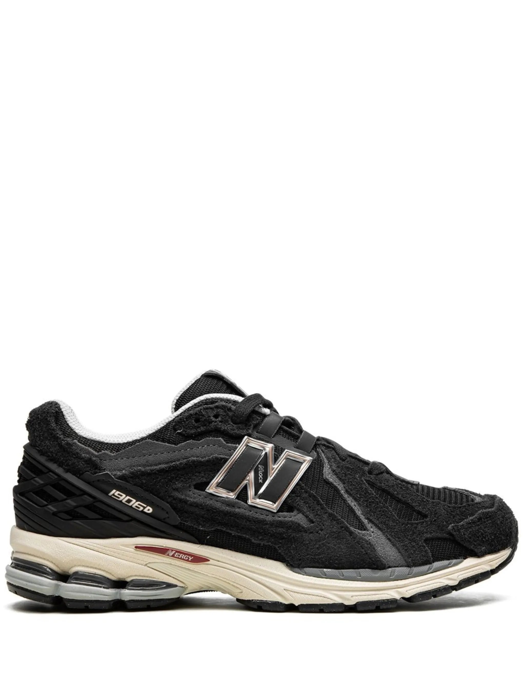 New Balance 1906R Protection Pack - Black Sneakers