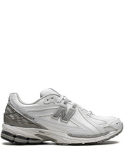 Baskets New Balance 1906 blanches/argentées 