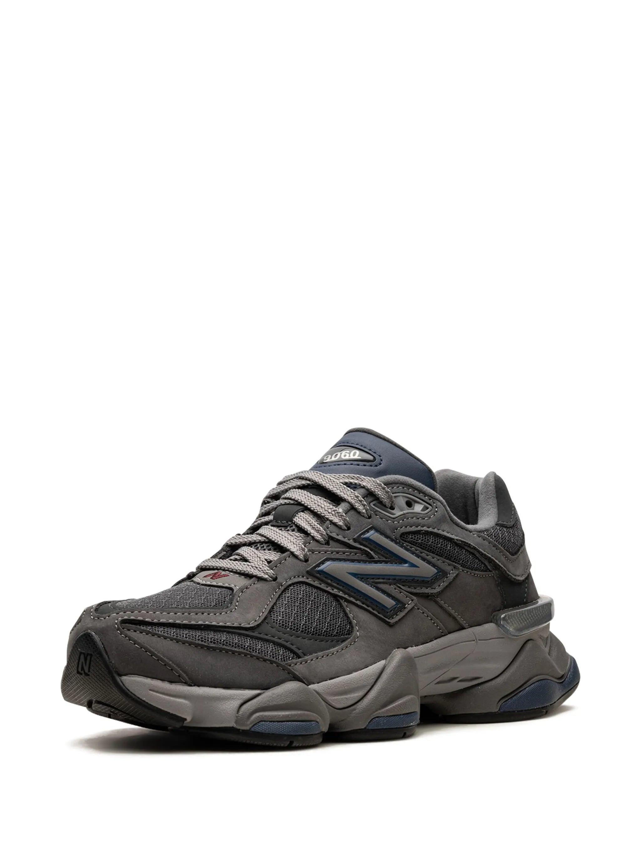 Baskets à empiècements en daim New Balance 9060 