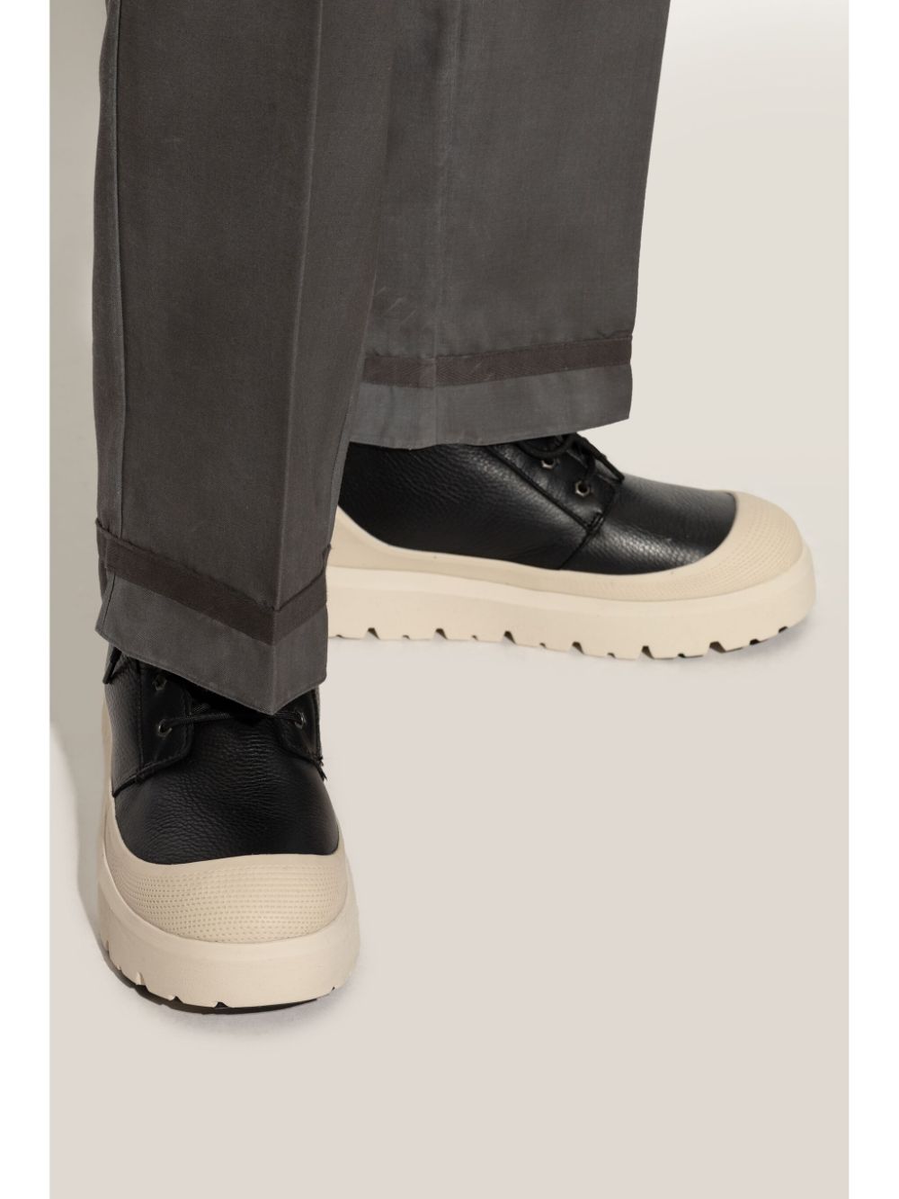UGG Neumel boots