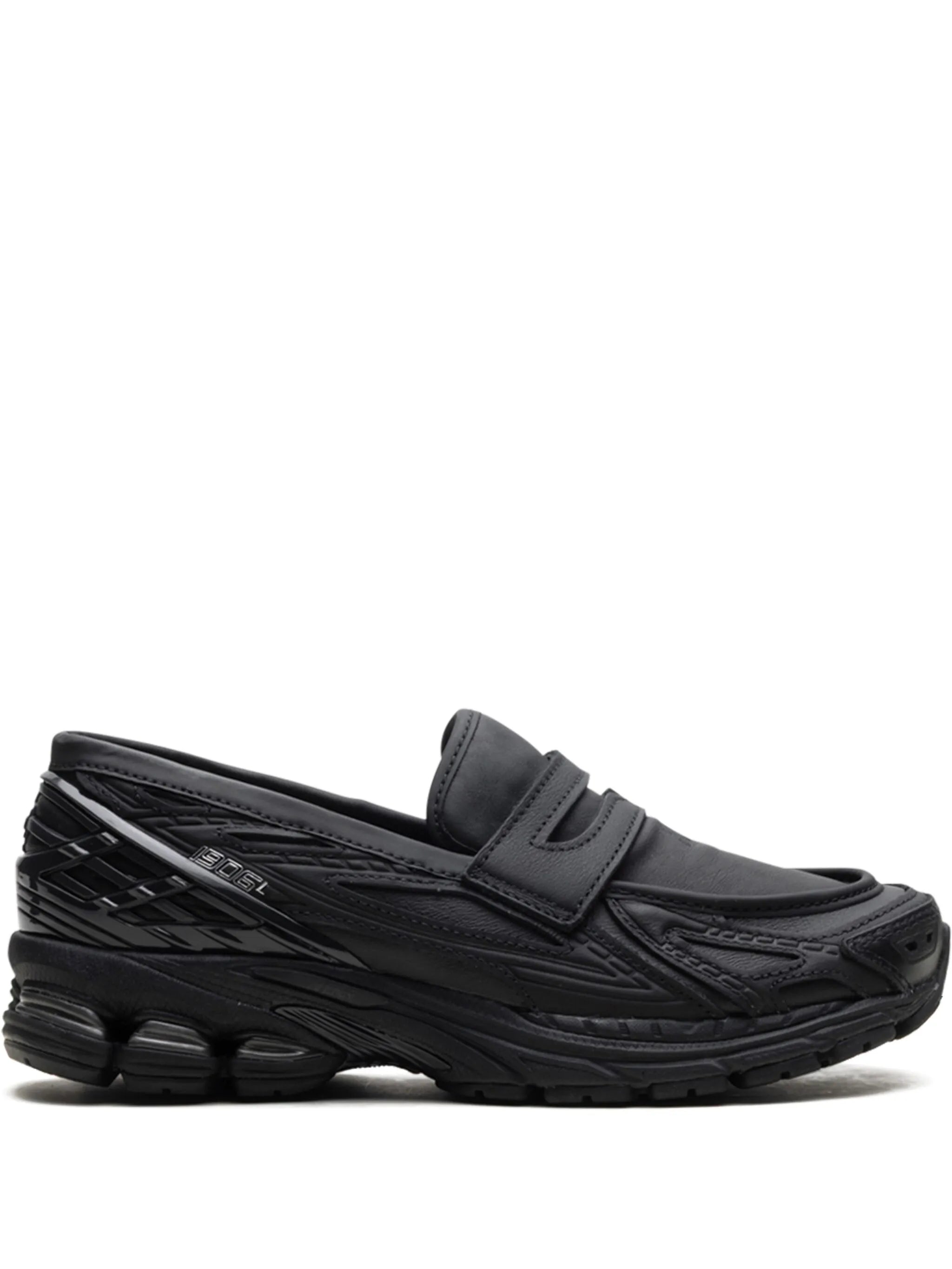 New Balance 1906 Black loafers