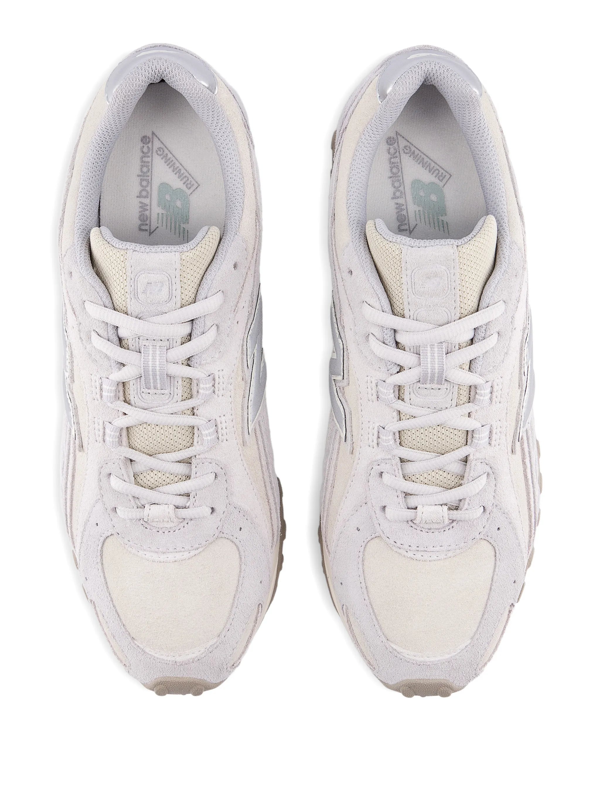 New Balance 204L logo sneakers