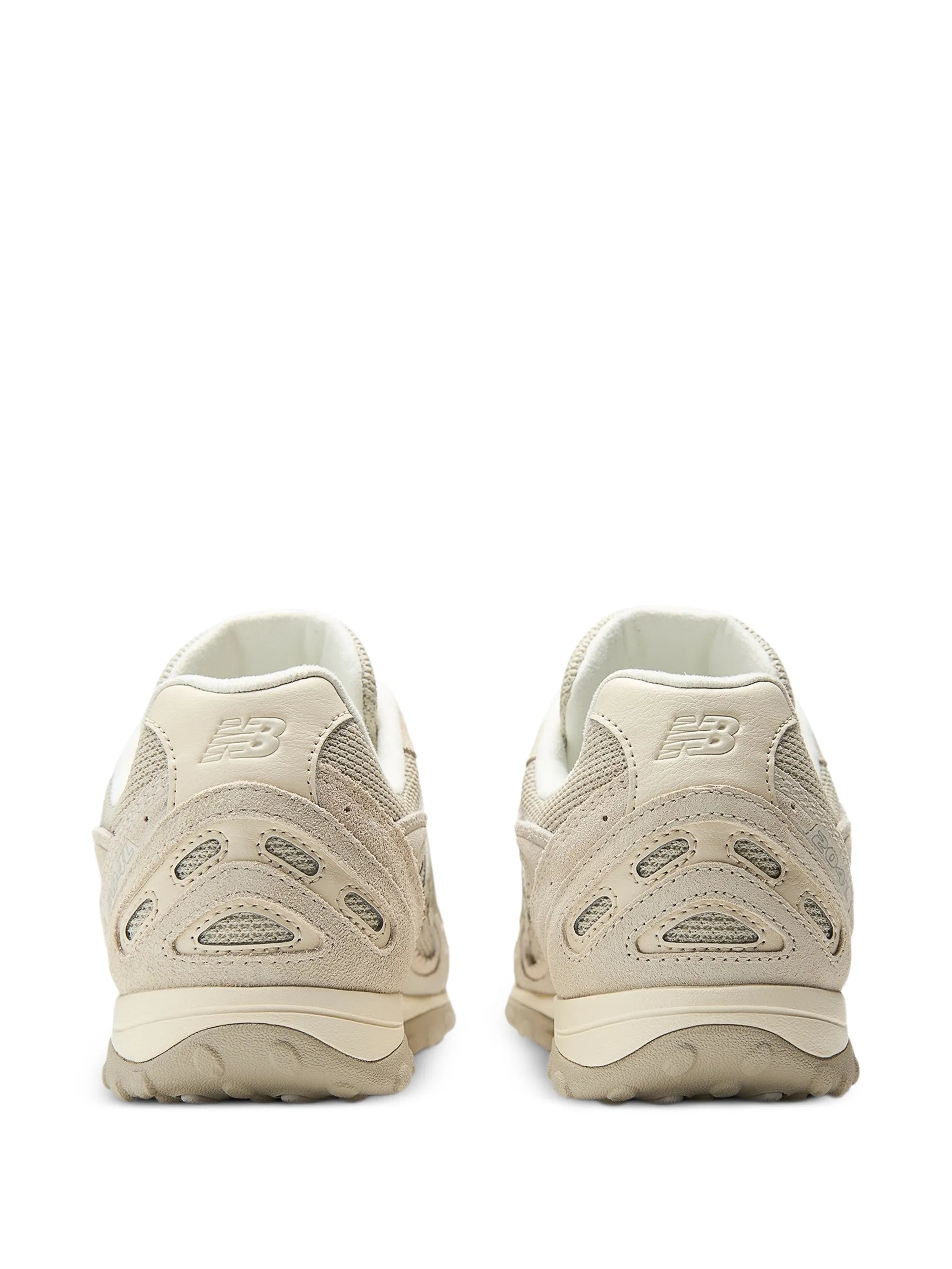 New Balance 1906R Sneakers bianche con pannelli 