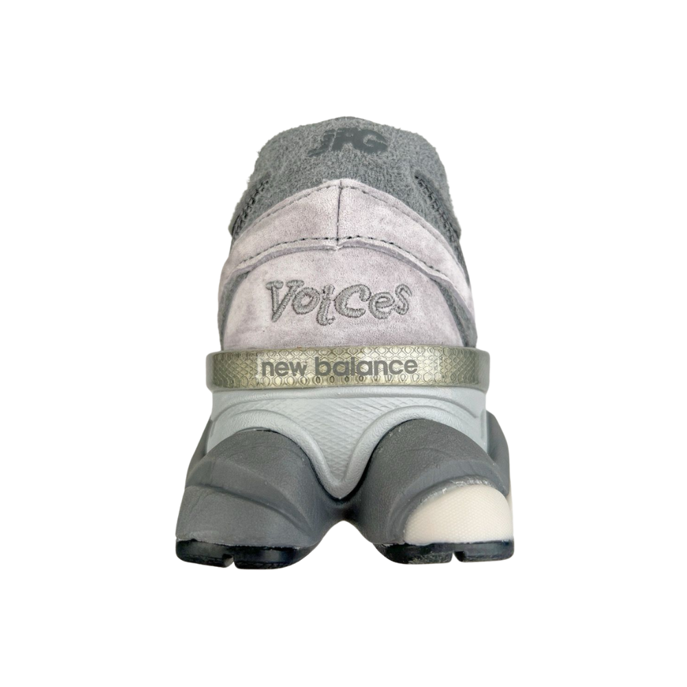 New Balance 9060 incide voices