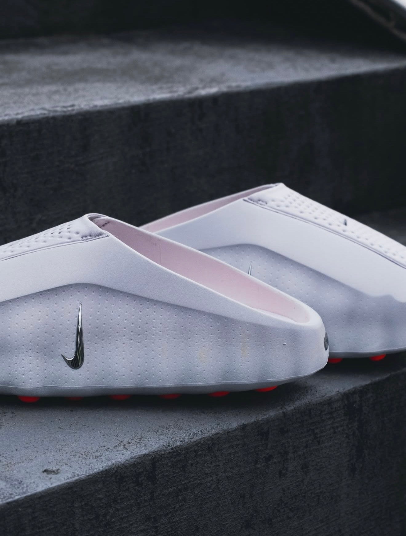 Nike Mind 001 Perforated Trainers